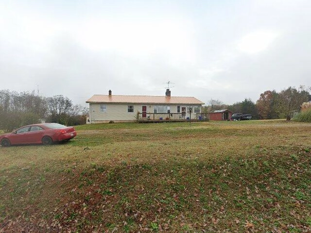 House image located at Hurt, VA 24563