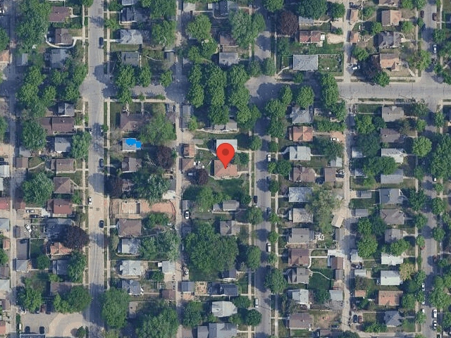 House image located at Minneapolis, MN 55412