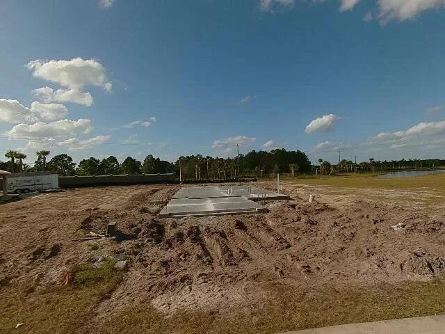 House image located at North Fort Myers, FL 33917