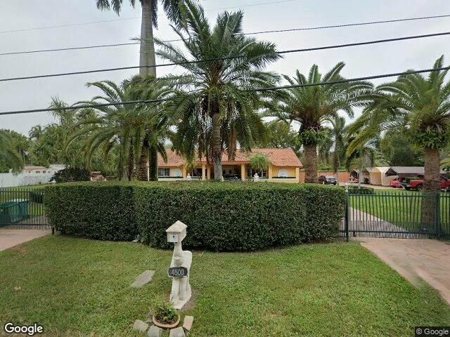 House image located at Miami, FL 33175