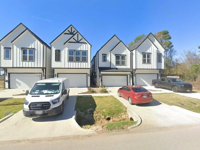 House image located at Houston, TX 77091