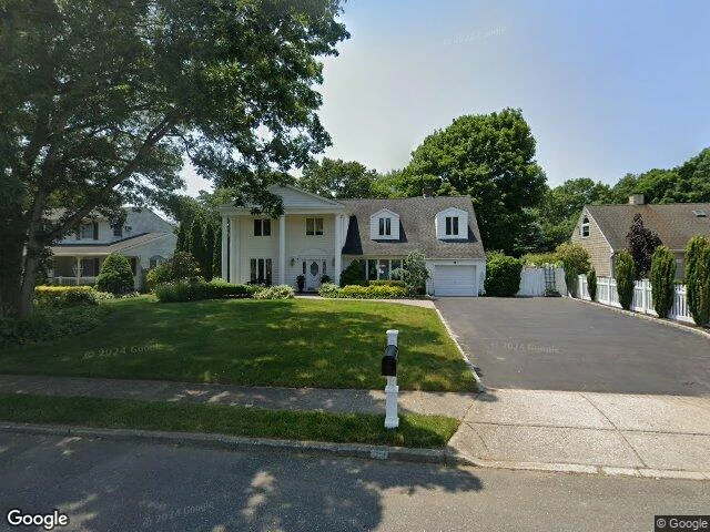 House image located at Holbrook, NY 11741