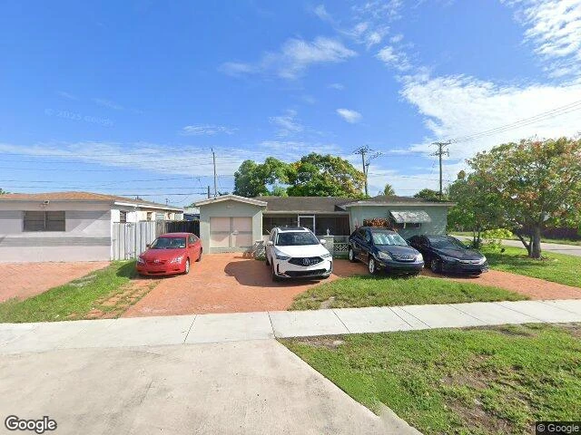 House image located at Hollywood, FL 33023