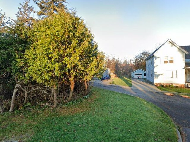 House image located at Oriskany, NY 13424