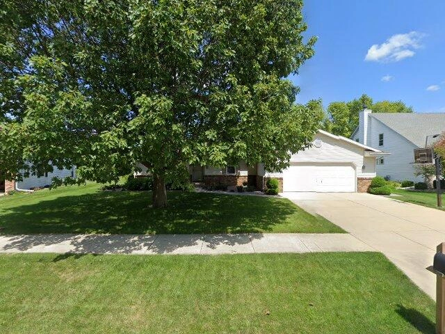 House image located at Northbrook, IL 60062