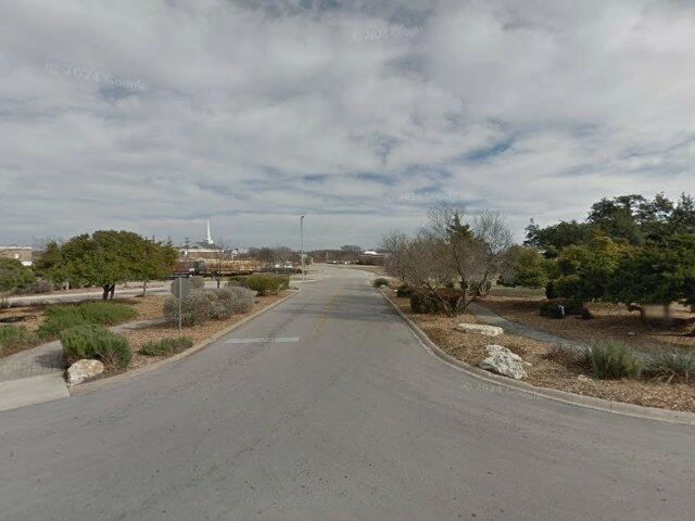 House image located at Flint, MI 48507