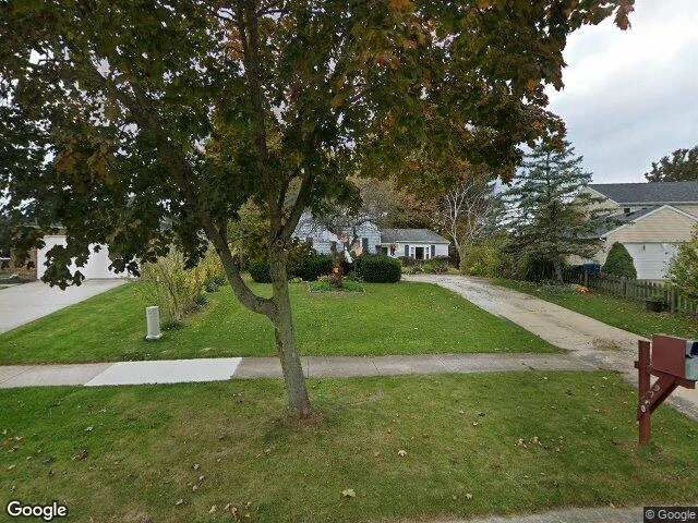 House image located at Olmsted Falls, OH 44138