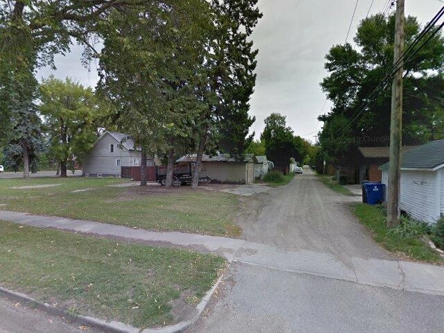 House image located at Silvis, IL 61282