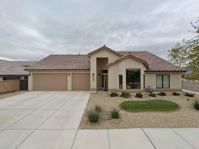 House image located at Fort Mohave, AZ 86426