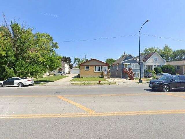 House image located at Chicago, IL 60634