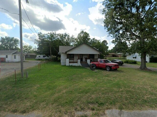 House image located at Bristow, OK 74010