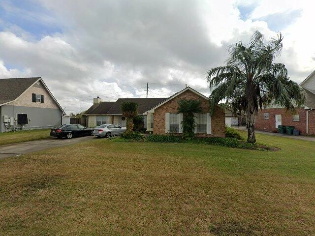 House image located at Gretna, LA 70056