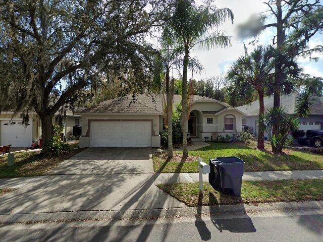 House image located at Tarpon Springs, FL 34689