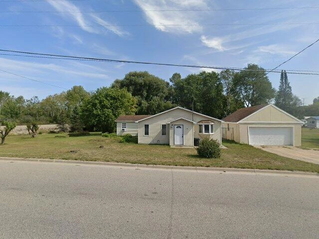 House image located at Farwell, MI 48622