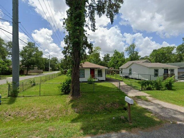 House image located at Houston, TX 77028