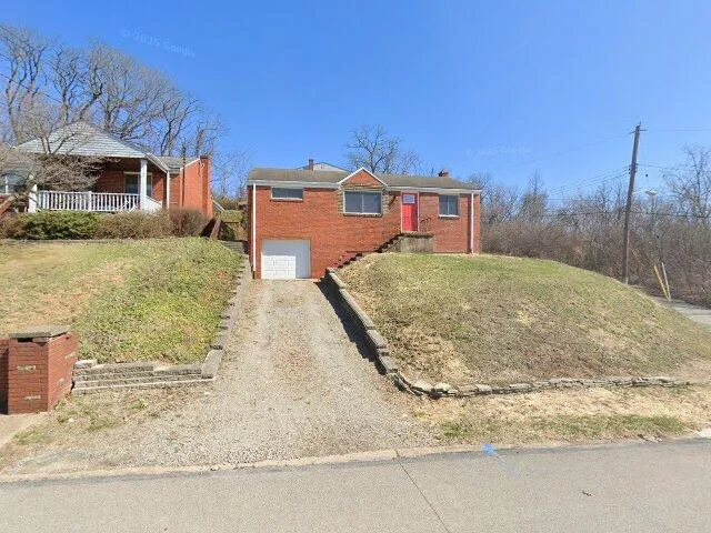 House image located at Pittsburgh, PA 15216