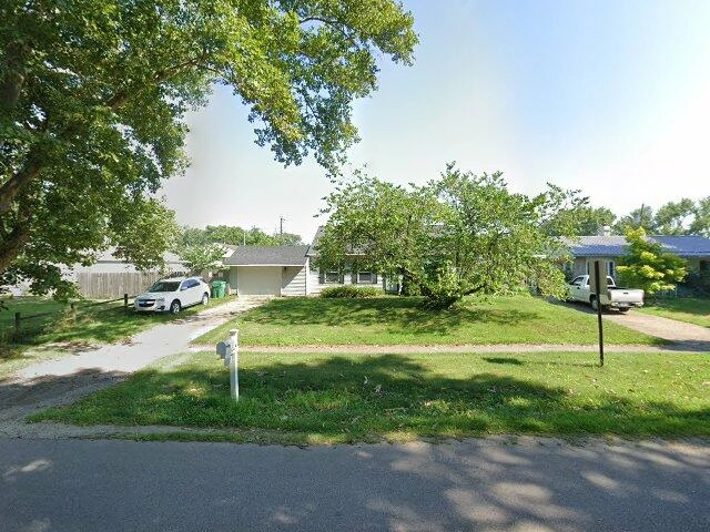 House image located at Niles, MI 49120