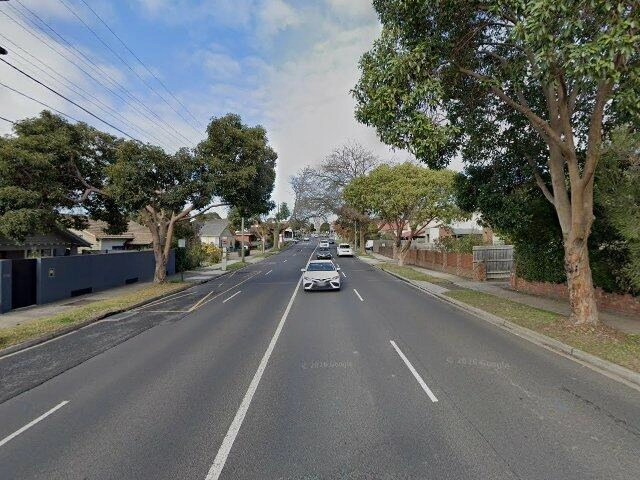 House image located at Indianapolis, IN 46218