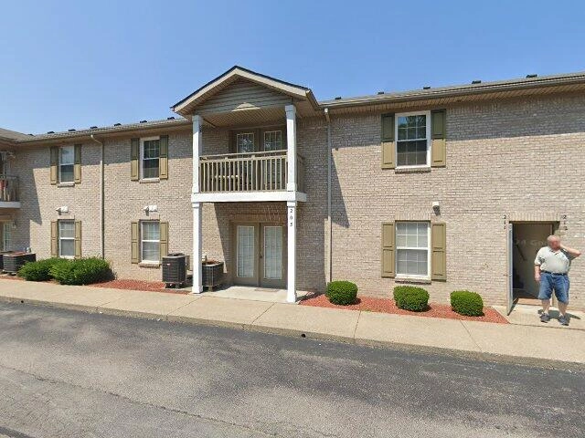 House image located at New Albany, IN 47150