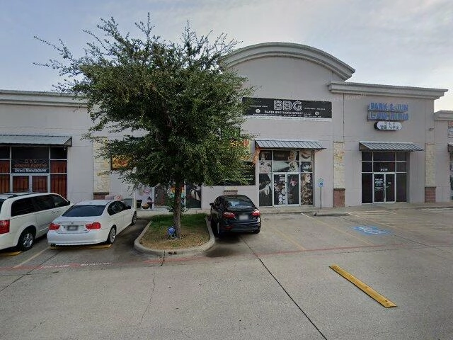 House image located at Dallas, TX 75229