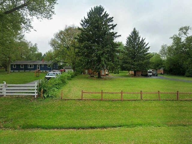 House image located at Roselle, IL 60172