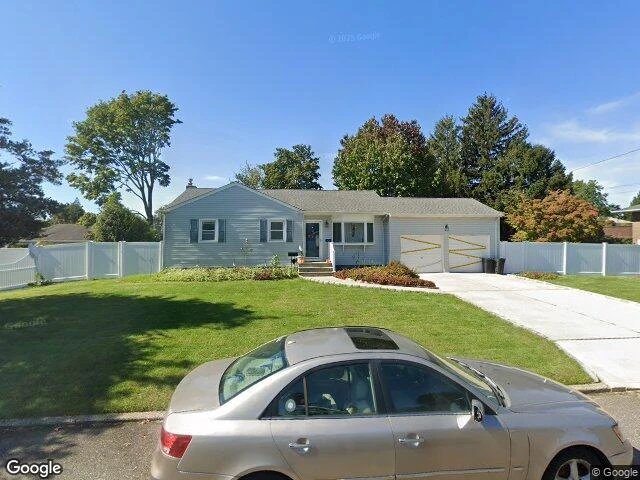 House image located at Deer Park, NY 11729