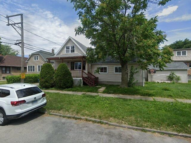 House image located at Blue Island, IL 60406