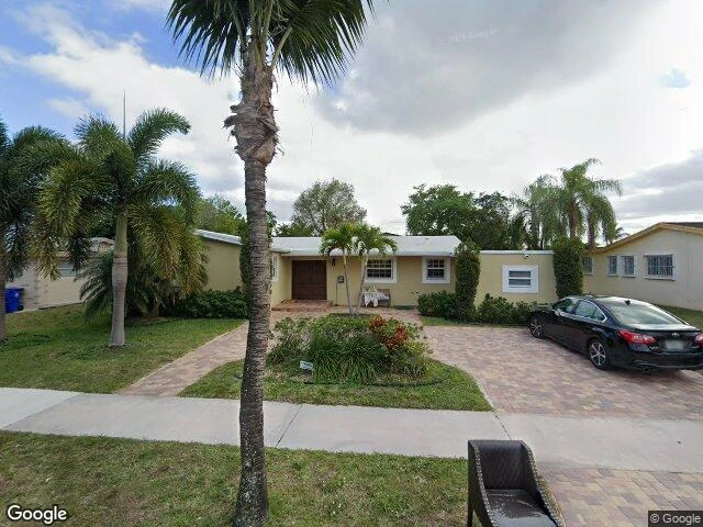 House image located at Miami, FL 33162