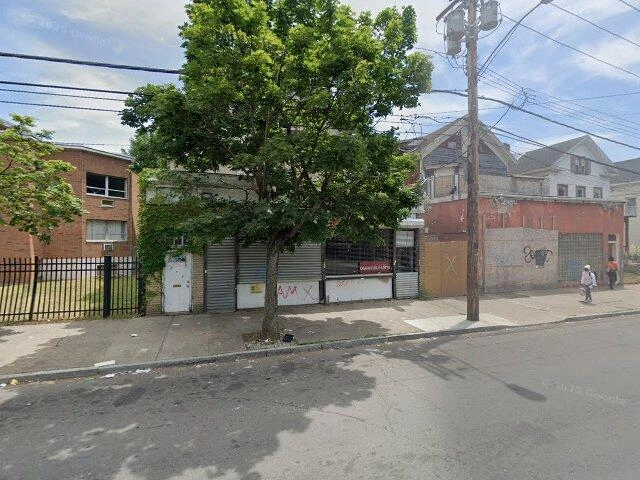 House image located at New Haven, CT 06511