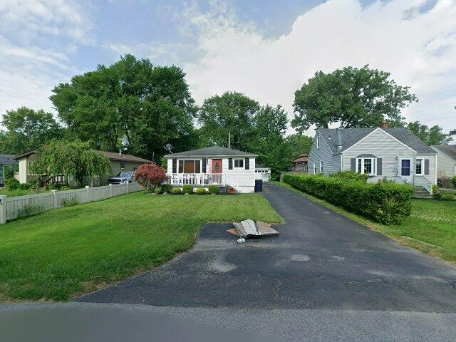House image located at Grand Island, NY 14072