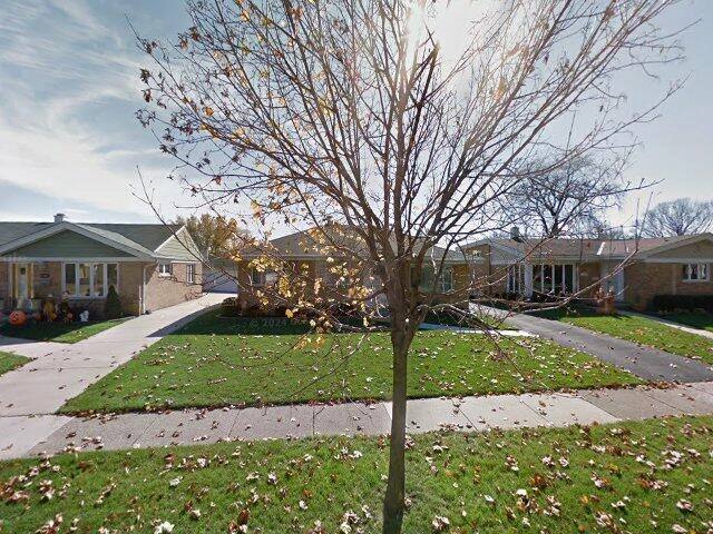 House image located at Westchester, IL 60154