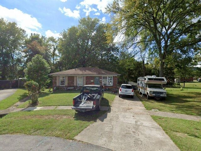 House image located at Louisville, KY 40229