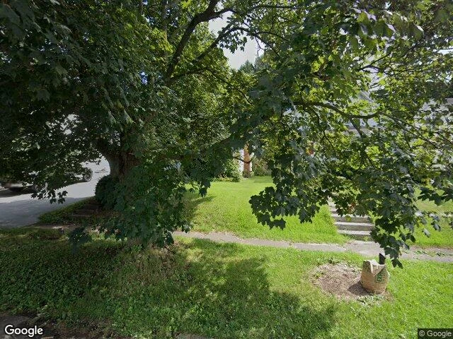 House image located at Syracuse, NY 13206