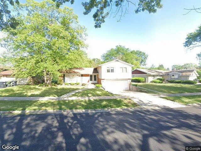 House image located at South Holland, IL 60473