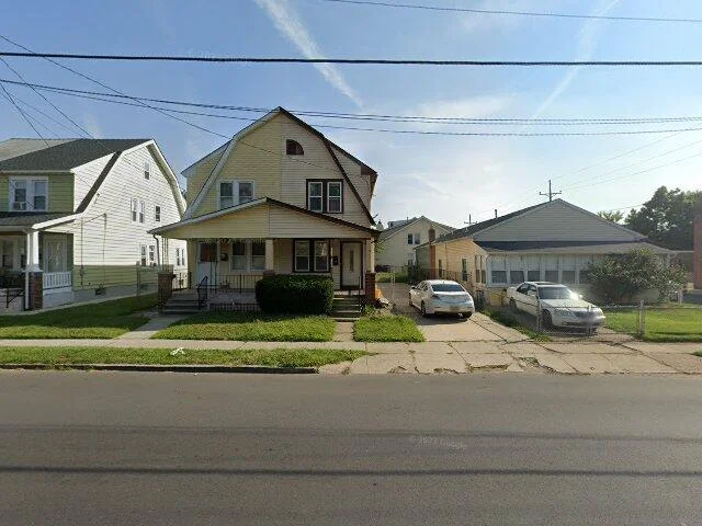House image located at Trenton, NJ 08610