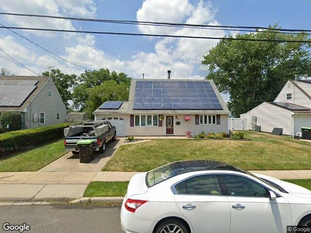 House image located at Keyport, NJ 07735