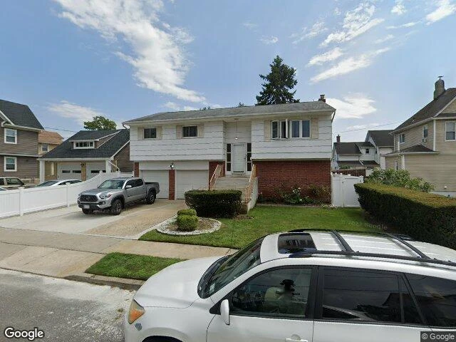 House image located at Lynbrook, NY 11563