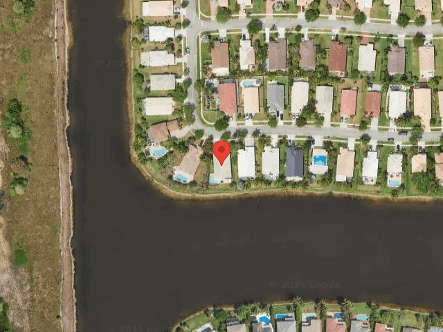 House image located at Hollywood, FL 33027