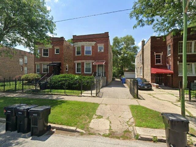 House image located at Chicago, IL 60620