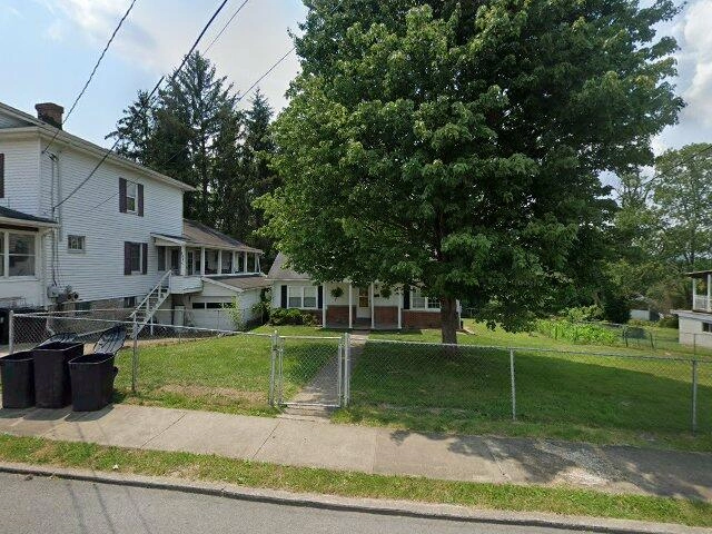House image located at Martinsburg, WV 25401
