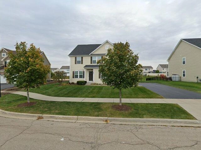 House image located at Elgin, IL 60124