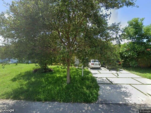 House image located at Hollywood, FL 33024