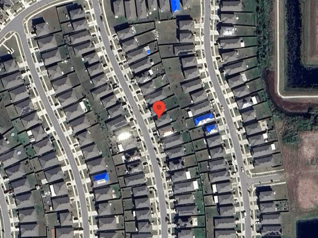 House image located at Wimauma, FL 33598