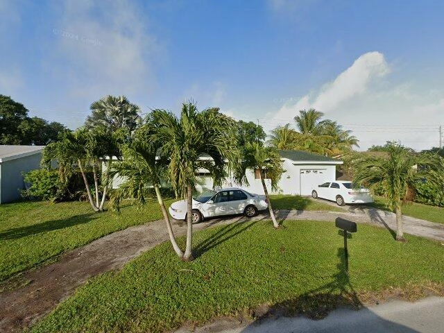 House image located at Miami, FL 33167