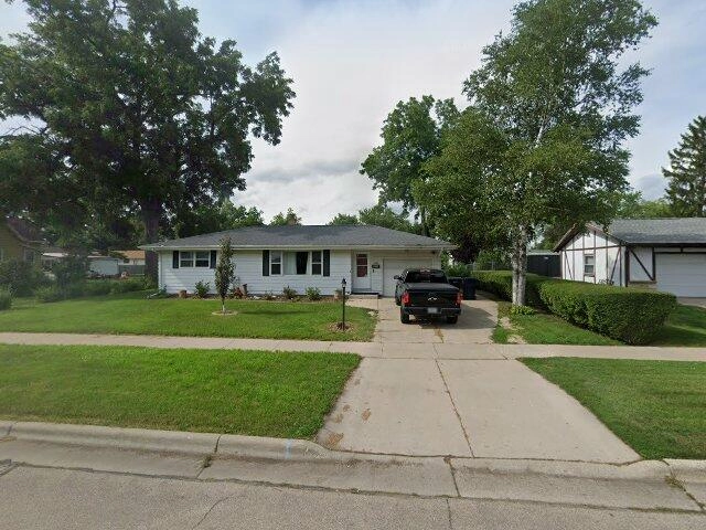 House image located at Janesville, WI 53545
