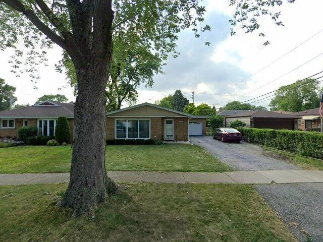 House image located at Oak Lawn, IL 60453