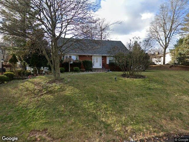 House image located at Edison, NJ 08820