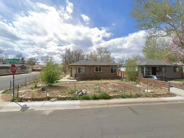 House image located at Aurora, CO 80010