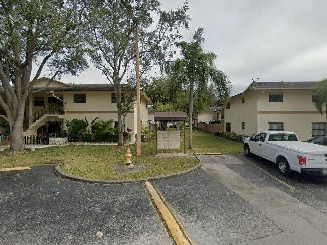 House image located at Miami, FL 33183