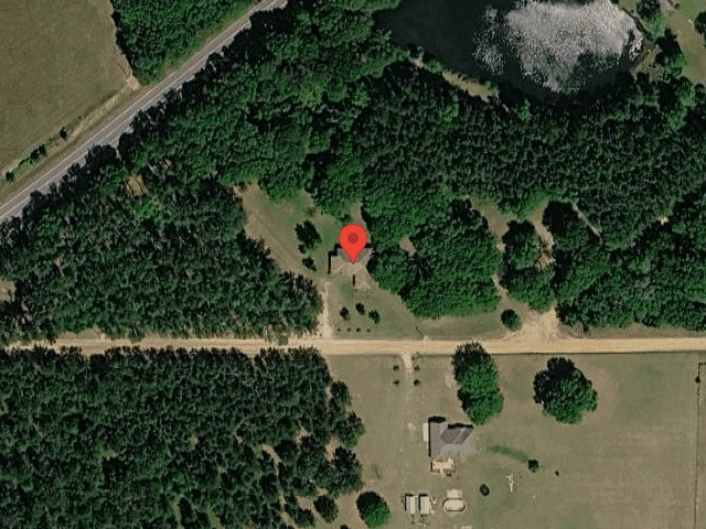 House image located at Claxton, GA 30417